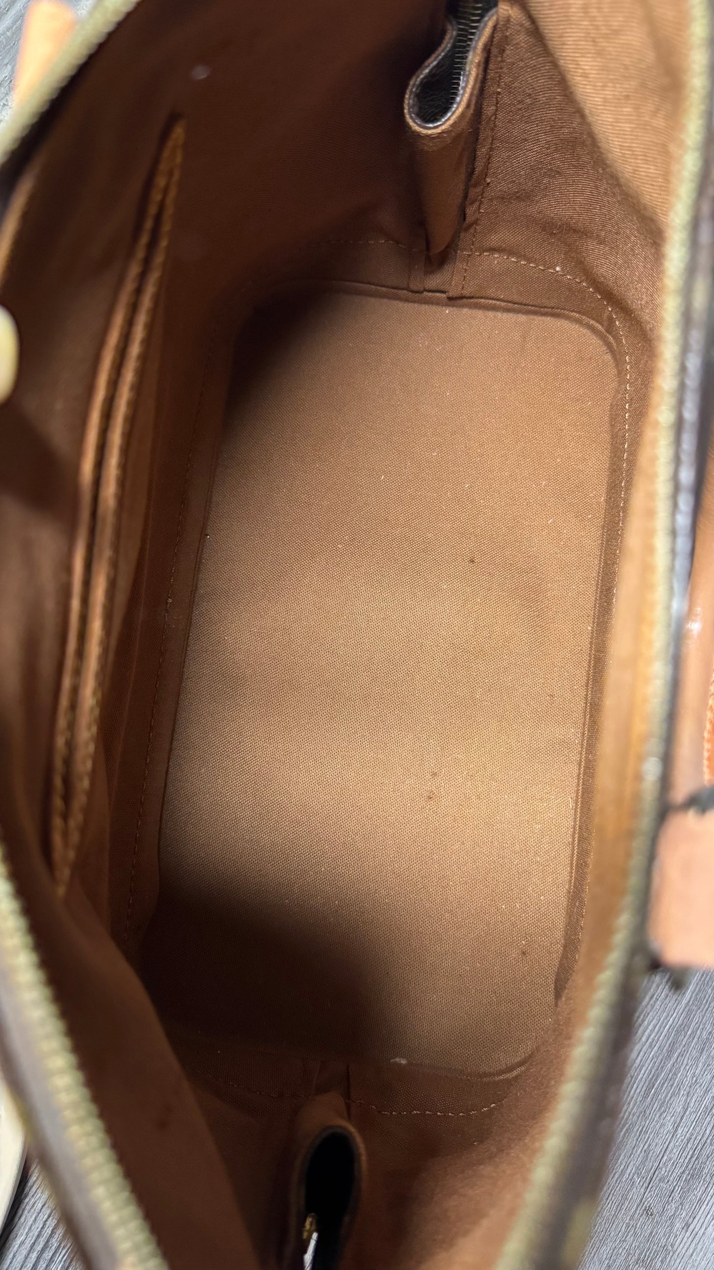 Louis Vuitton Alma (Pm)